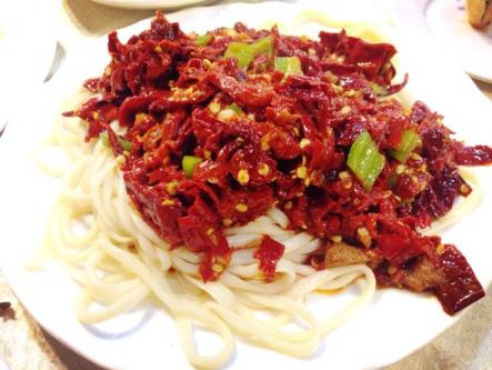 新疆的辣子劳道,"辣美食"更攒劲!